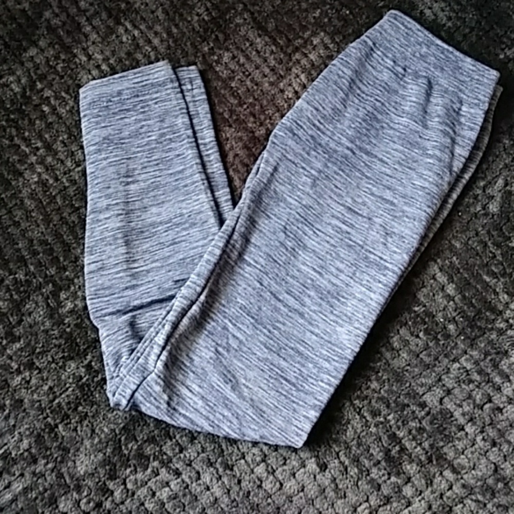 Grey leggings